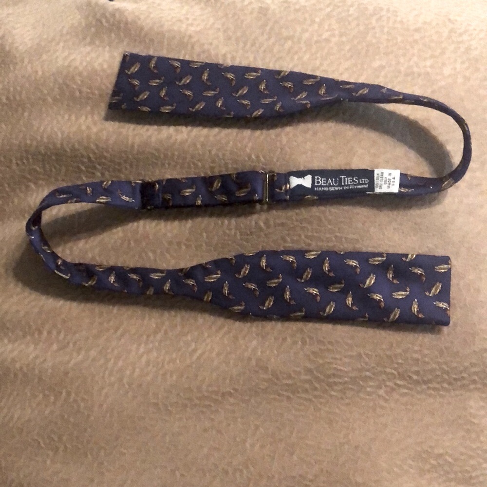 Fish bowtie from Beau Ties LTD Vermont